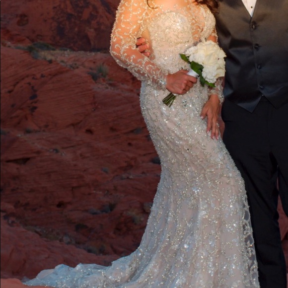 Coture wedding dress - Picture 4 of 5